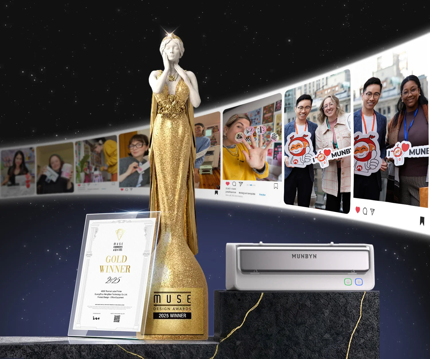 Munbyn Muse gold trophy with a certificate and a Munbyn device on a dark background with people holding up signs.